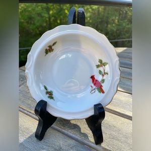 Lefton China 1984 Cardinal And Holly Candy / Trinket Dish